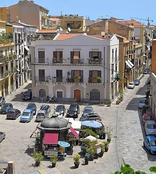 Guest House Beati Paoli-1